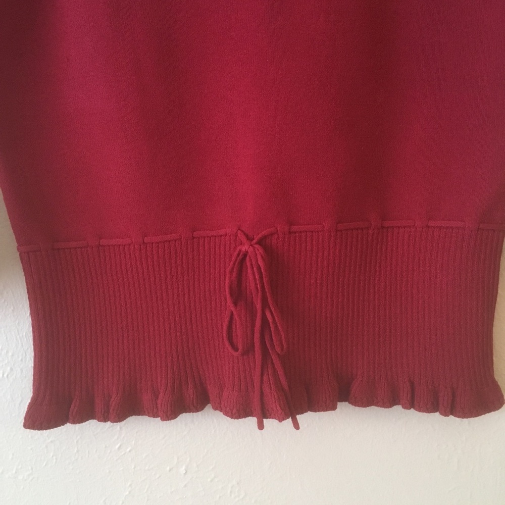 Sweater - Picture 2 of 5